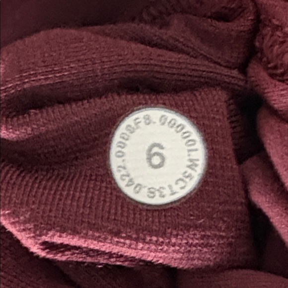 Lululemon Red Merlot Align High-Rise Leggings 25” Size 6 - Picture 6 of 10
